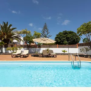villa-seadogs-surf-arts.hotelsfuerteventura.org/